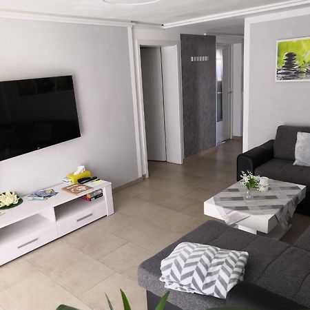 Apartamento Taunusrast-Usi Usingen Exterior foto