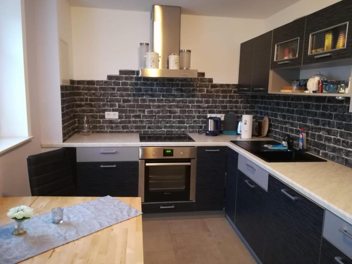 Apartamento Taunusrast-Usi Usingen Exterior foto