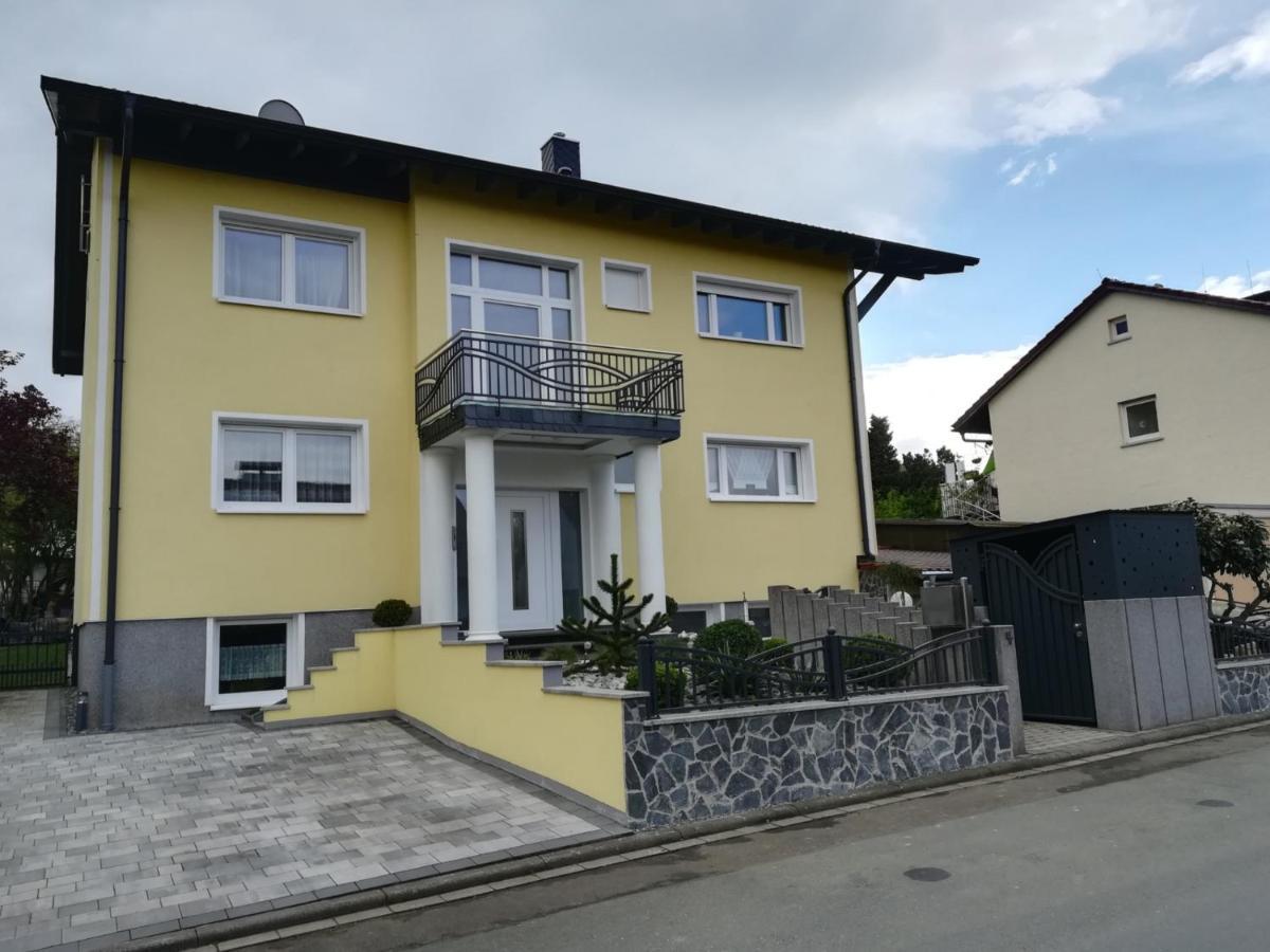 Apartamento Taunusrast-Usi Usingen Exterior foto