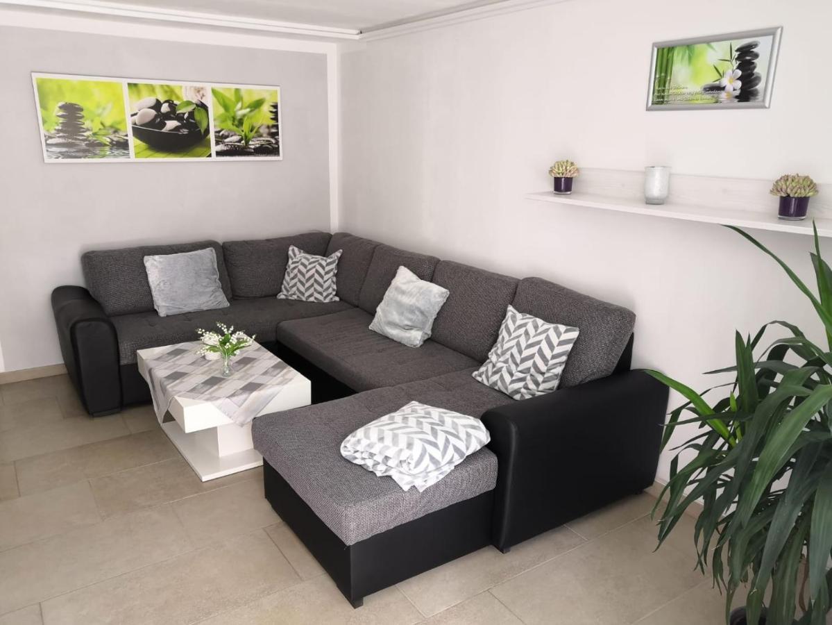 Apartamento Taunusrast-Usi Usingen Exterior foto